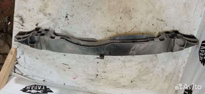 Усилить заднего бампера Рено клио 3