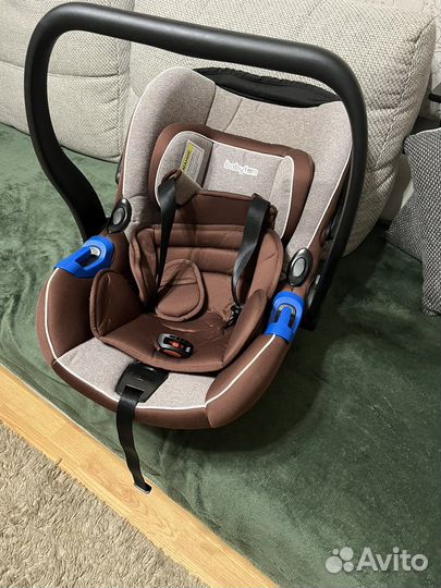 Детское автокресло от 0 до 18 кг