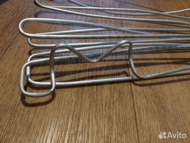 Запчасть к холодильнику indezit BIA181NF