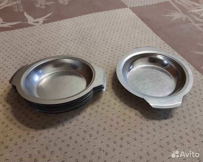Котелки фляжки тарелки