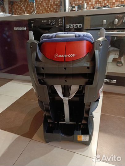 Детское автокресло
