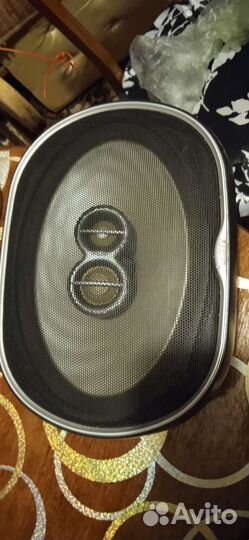 Автомобильный усилитель звука