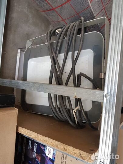 Светодиодный прожектор