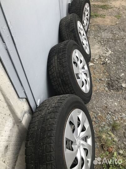 Продаю комплект колес