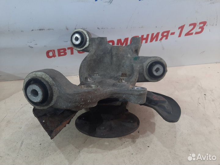 Ступица задняя правая Mercedes Gla180 X156 270.910