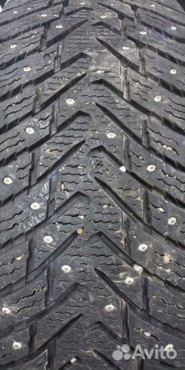 Nokian Tyres Hakkapeliitta 8 SUV 235/55 R20