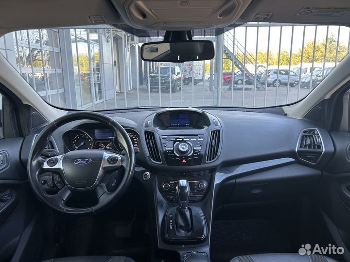 Ford Kuga, 2013