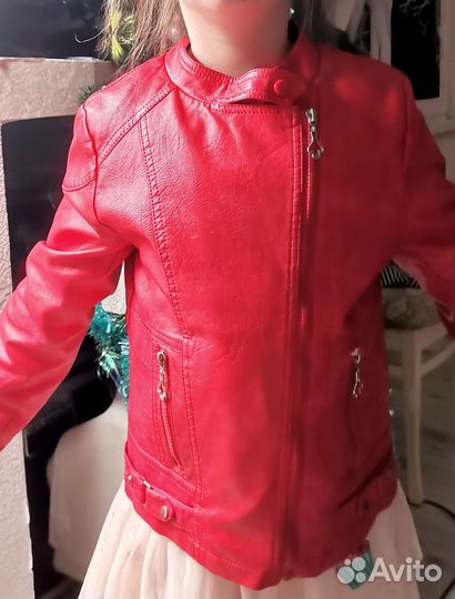 Кожзам куртка косуха 7,8 лет