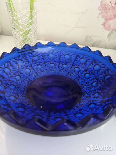 Ваза синее стекло