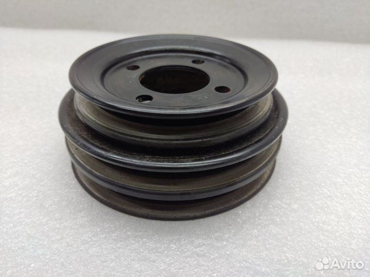 Шкив помпы Toyota Land Cruiser Prado 90 1kzte 2001
