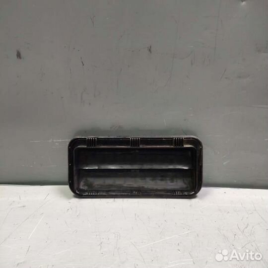 Решетка вентиляционная Kia Rio 4 G4FG 2018