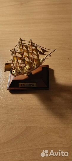 Сувенир Парусник