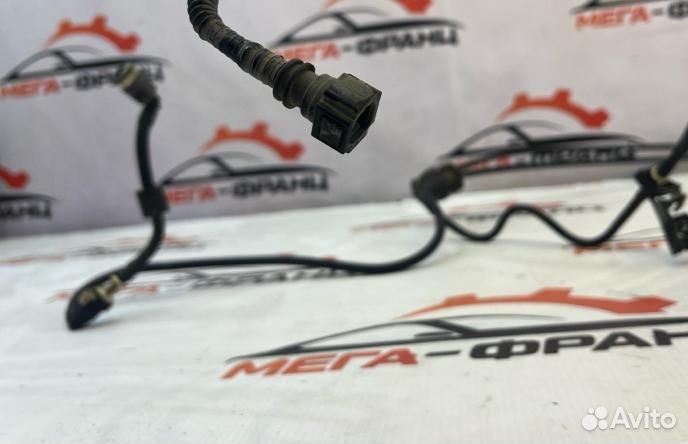 Топливная магистраль Citroen C4 хэтчбек 5FW (EP6)