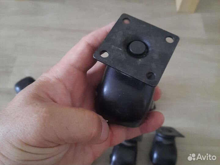 Ролики мебельные для кресел с нагрузкой 100 кг