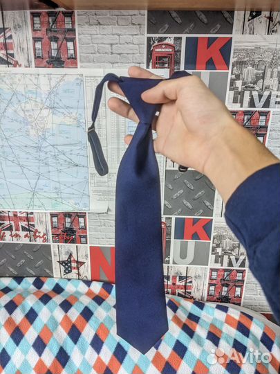 Галстук уига