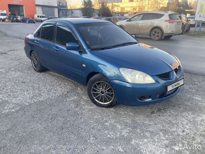 Mitsubishi Lancer 1.6 МТ, 2003, 100 000 км
