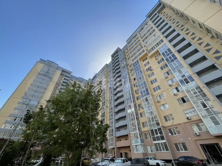 2-к. квартира, 91 м², 15/17 эт.