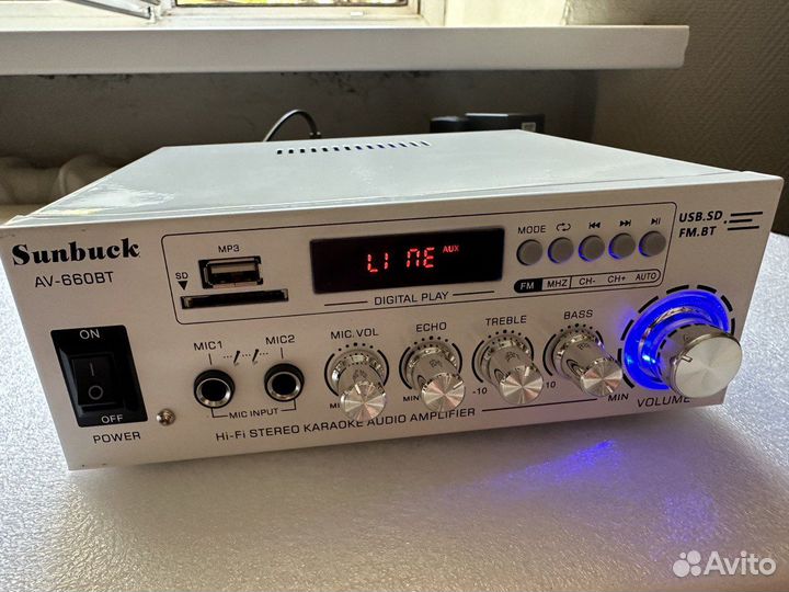 Bluetooh усилитель Sunbuck AV-660BT белый