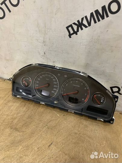 Панель приборов Volvo V70 S60 XC70 2006-2007