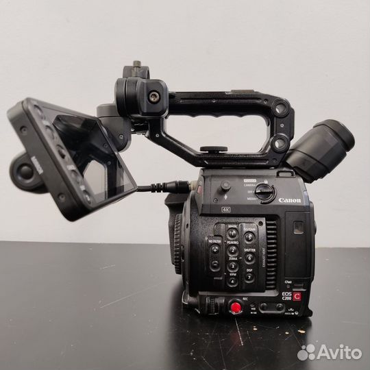 Canon C200 EF-Mount