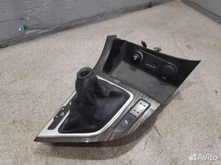 Консоль АКПП дерево + хром для KIA Optima 3 TF