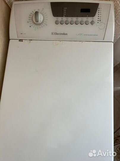 Продаю стиральную машину Electrolux EWT1221