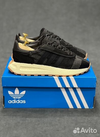 Кроссовки Adidas