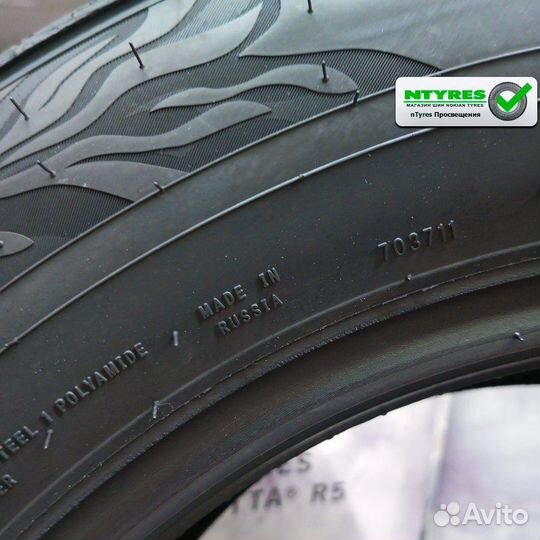 Ikon Tyres Autograph Aqua 3 SUV 215/70 R16 100H