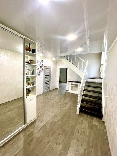 Дом 118 м² на участке 5 сот.