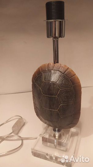 Лампа настольная