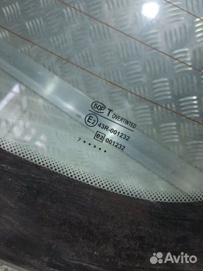 Стекло крышки багажника LADA Granta 2191 ваз-11186