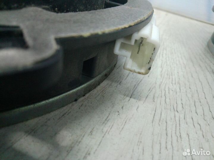 Динамик Аудиоколонка Kia RIO 2