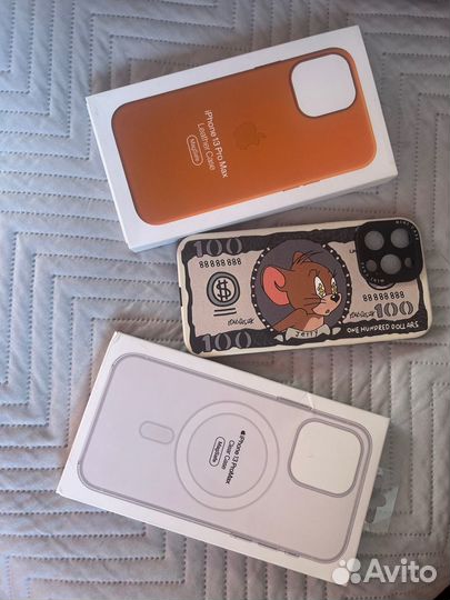 Чехлы на iPhone 13 pro max