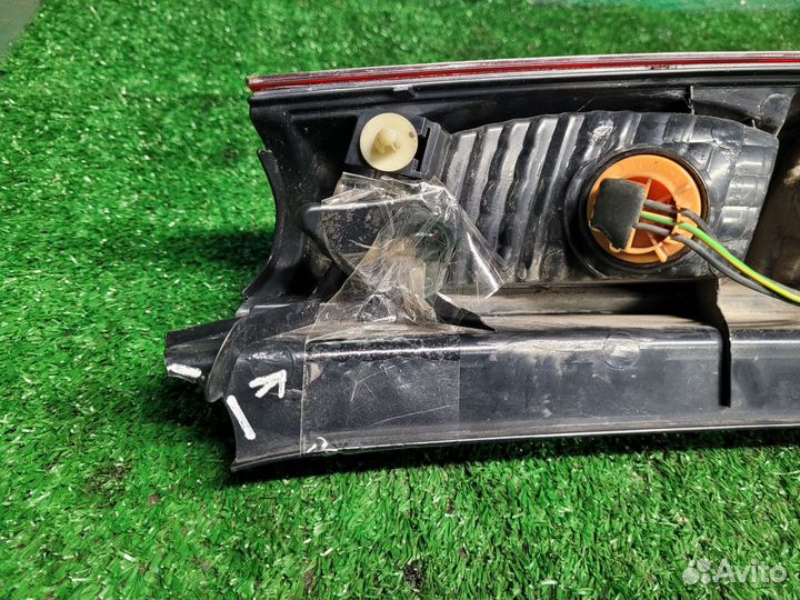 Фонарь задний левый на Honda CR-V 2