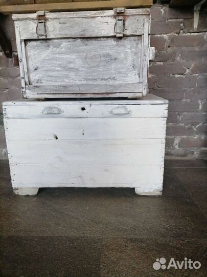 Сундук деревянный старинный