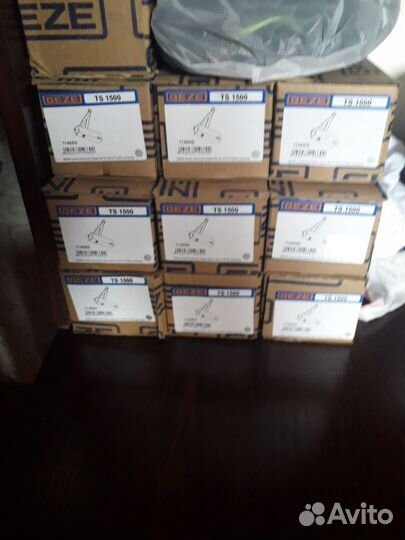 Доводчики дверей