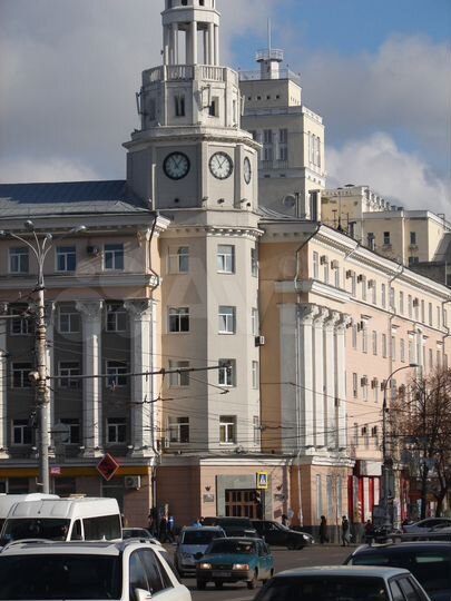 Помещение под офис,услуги,10 м²,центр,1-я линия