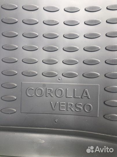 Коврик в багажник Corolla Verso