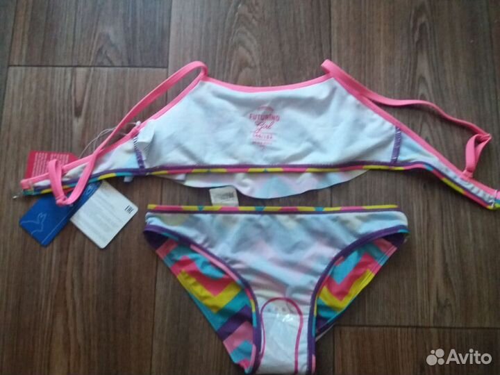 Купальник для девочки 146 новый