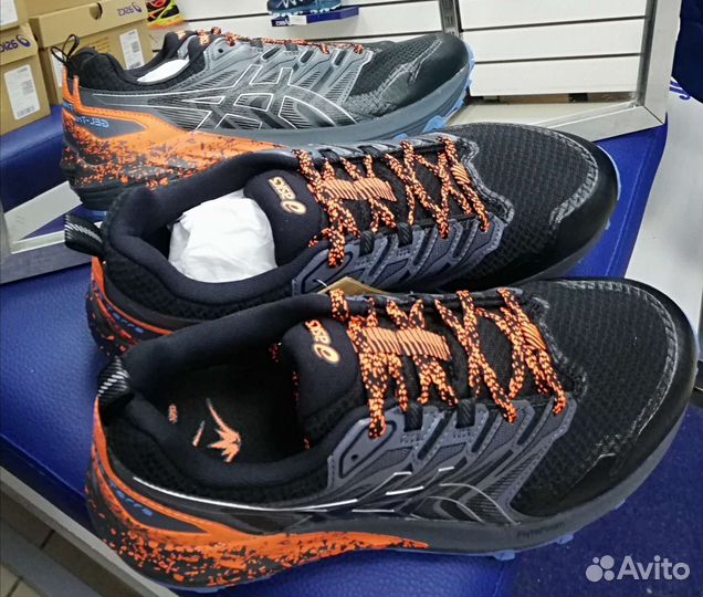 Кроссовки мужские asics