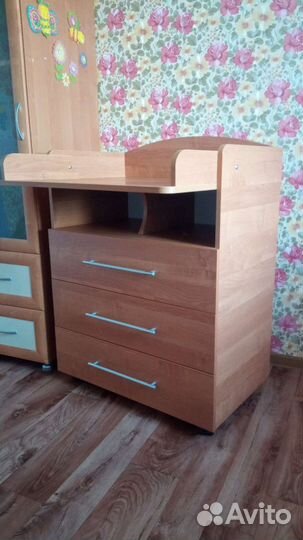 Комод с пеленальным столиком бу