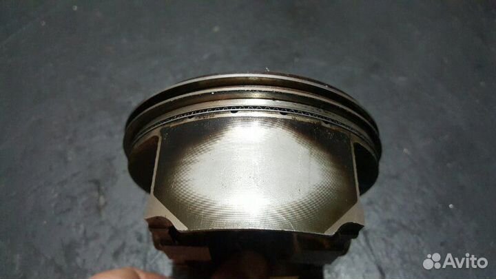 Поршень Subaru Forester SG9 EJ255 2007