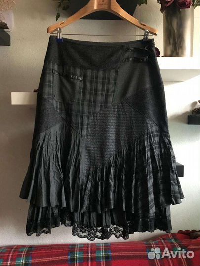 Юбка Lisa Campione оригинальн.с кружевом