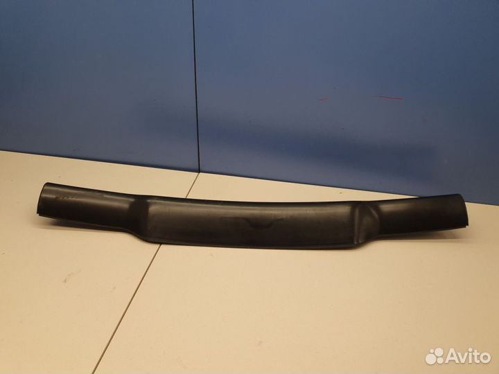 Обшивка двери багажника верхняя Mini F55 2014