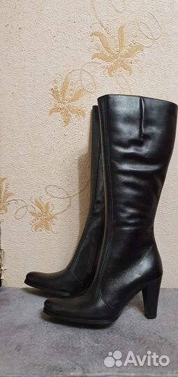 Сапоги кожаные новые 36р