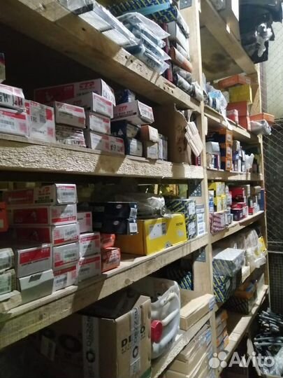 Кронштейн бампера правый Мазда 3 BK хэтчбек