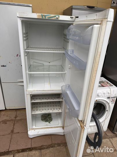 Холодильник indesit маленький