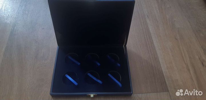 Планшет шкатулка для монет.Новый