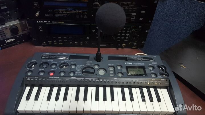 Korg microsampler