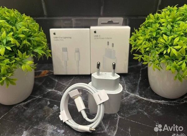 Быстрая зарядка для iPhone 20w. Новая